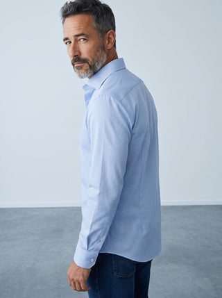Chemise homme bleu clair Emanuel Berg en maille extensible 4Flex avec col Byron, vue de profil, par Le Capitaine D'a Bord