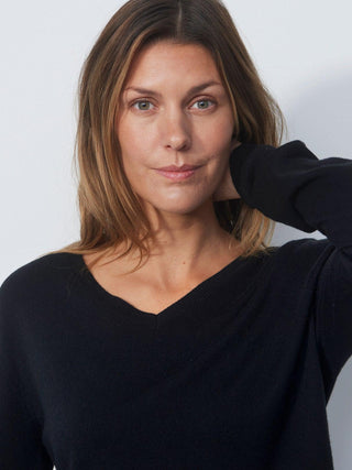 Daily Sports - Tea V-neck Pullover - LE CAPITAINE D'A BORD